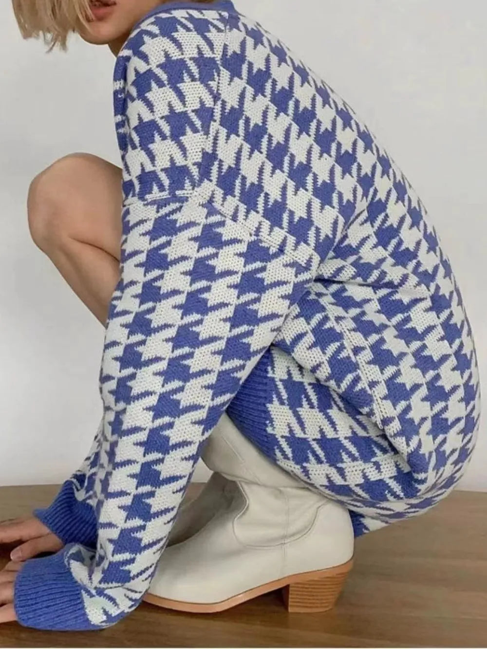 aecb3c23cff14c0e984e9bbb52ab44a5-Max